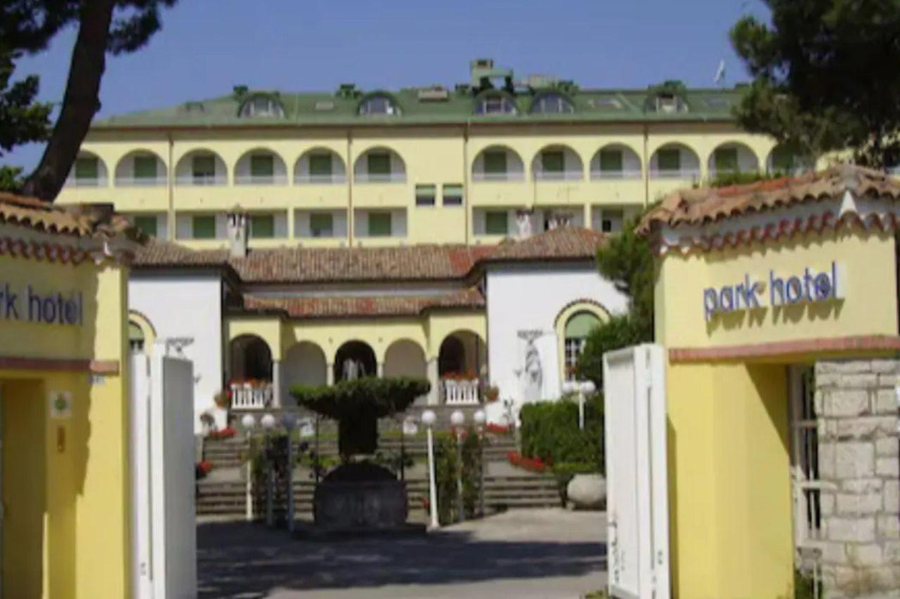 Park Hotel Ravenna Marina di Ravenna Kültér fotó