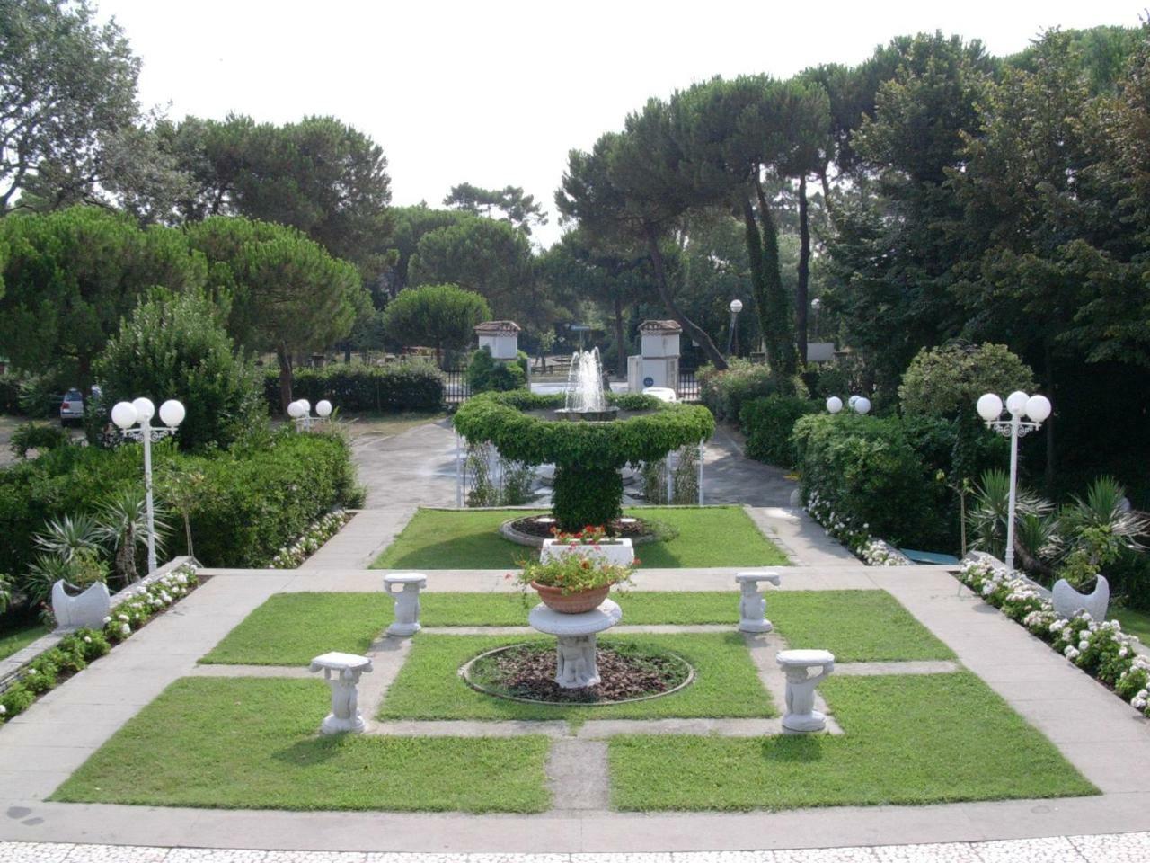 Park Hotel Ravenna Marina di Ravenna Kültér fotó