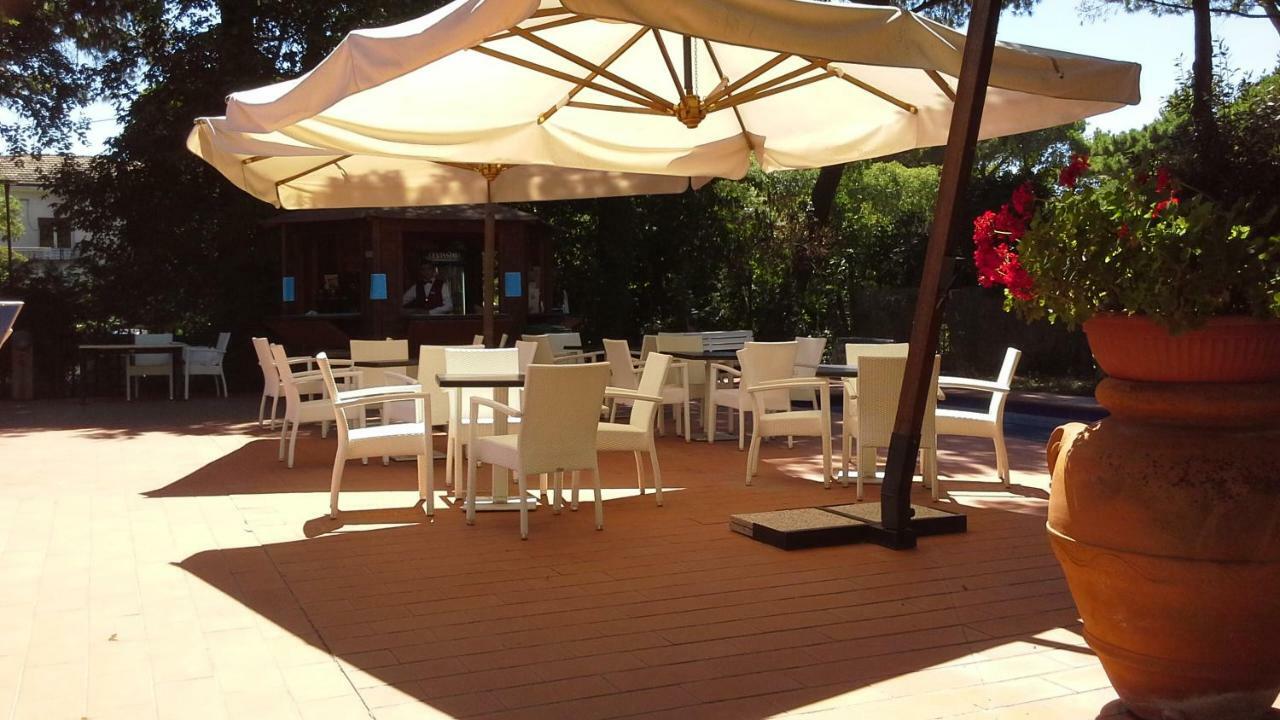 Park Hotel Ravenna Marina di Ravenna Kültér fotó